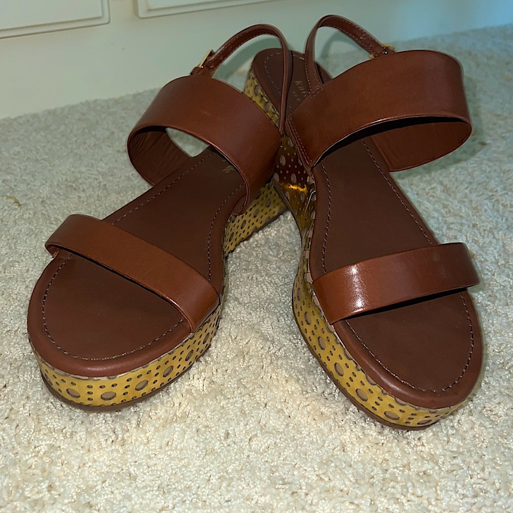 Kate Spade sandals size 9M made in Brazil